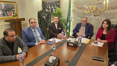 لجنة انتخابات الوفد تفتح ابوابها لتلقي طلبات الترشح على رئاسة الحزب لليوم السادس والأخير - الخليج الان