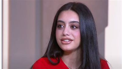 فنانة عالمية بروح مصرية..  ما لا تعرفه عن ياسمينا العبد بطلة ميدتيرم - الخليج الان