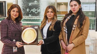 أنتي الأهم في زيارة خاصة لمستشفى أهل مصر لعلاج الحروق لتكريم د. هبة السويدي تقديرًا لدورها الرائد في العمل الإنساني - الخليج الان