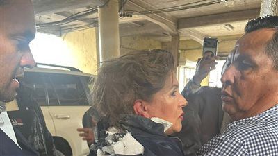 نجاة نائبة هندوراسية من محاولة اغتيال بقنبلة يدوية (فيديو) - الخليج الان