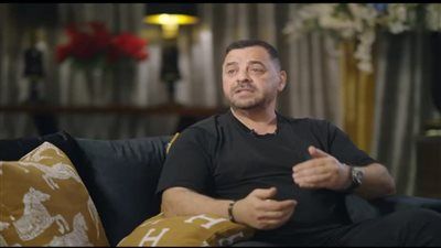 طارق العريان: هشتري عربية لو عايز أدلع نفسي.. وعمرو يوسف أقرب أصدقائي - الخليج الان