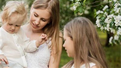 الأمومة الذكية مفتاح النجاة..اهم 8 مفاتيح لصنع طفوله أمنة ومستقرة نفسيا - الخليج الان