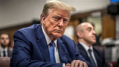 "ركن أساسي" أم "حمقى قذرون" تناقض خطاب ترامب حول المهاجرين يربك مؤيديه - الخليج الان