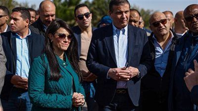 أسوان على طريق التنمية المستدامة.. 14.6 مليار جنيه واستثمارات ضخمة و«قرية خضراء» لأول مرة في مصر - الخليج الان