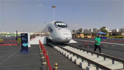 الخط الثاني للقطار الكهربائي السريع.. طريق جديد للتنمية من أكتوبر إلى أبو سمبل - الخليج الان