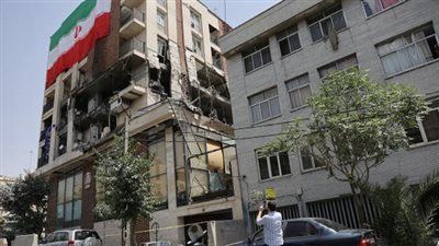 ضرب إيران يعيد التوتر إلى صدارة المشهد الدولي.. ماذا يحدث في طهران؟ - الخليج الان