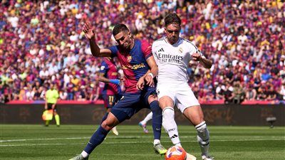 القنوات الناقلة لمباراة ريال مدريد وبرشلونة في نهائي كأس السوبر الإسباني - الخليج الان