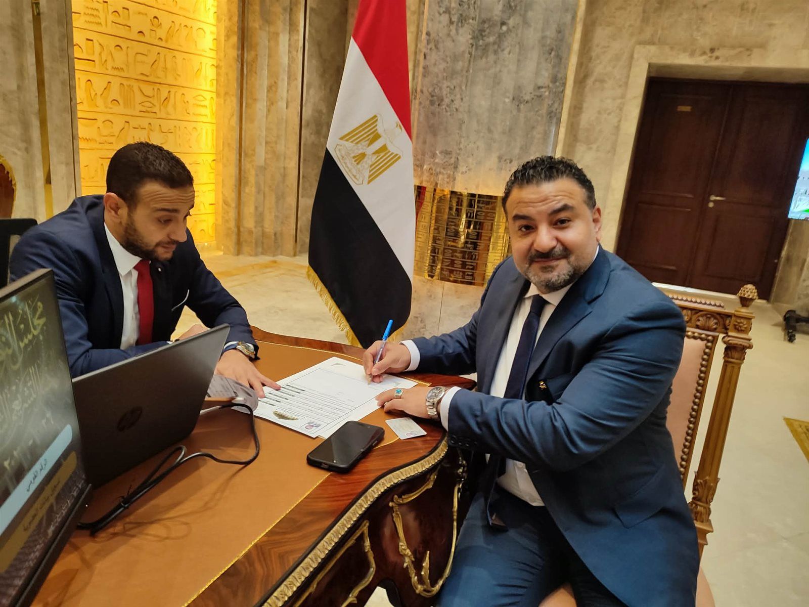 نائب الهرم محمد سلطان يتسلم كارنيه عضوية برلمان ٢٠٢٦.. ويؤكد على مواصلة جهوده لخدمة المواطن - الخليج الان