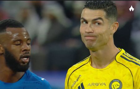 الهلال ضد النصر.. استمرار التعادل السلبي بين الهلال والنصر في دوري روشن السعودي بعد مرور منتصف الشوط الأول - الخليج الان