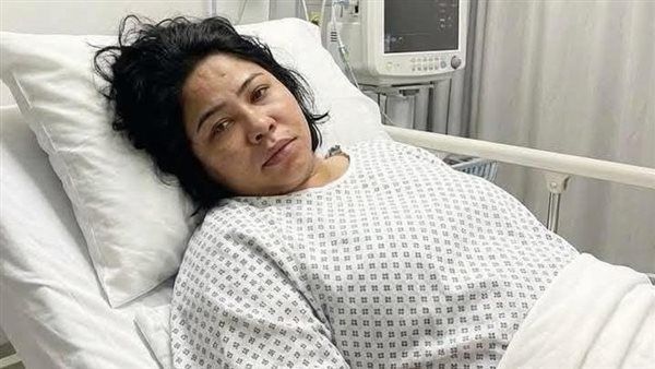 شيرين بين الاكتئاب والعزلة.. القصة الكاملة لـ نقل شيرين عبد الوهاب لمنزل فنانة شهيرة - الخليج الان
