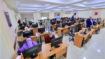 وزيرة التضامن الاجتماعي تتابع إجراء الاختبارات التحريرية الإلكترونية لاختيار مشرفي حج الجمعيات الأهلية لموسم 1447هـ - 2026م - الخليج الان