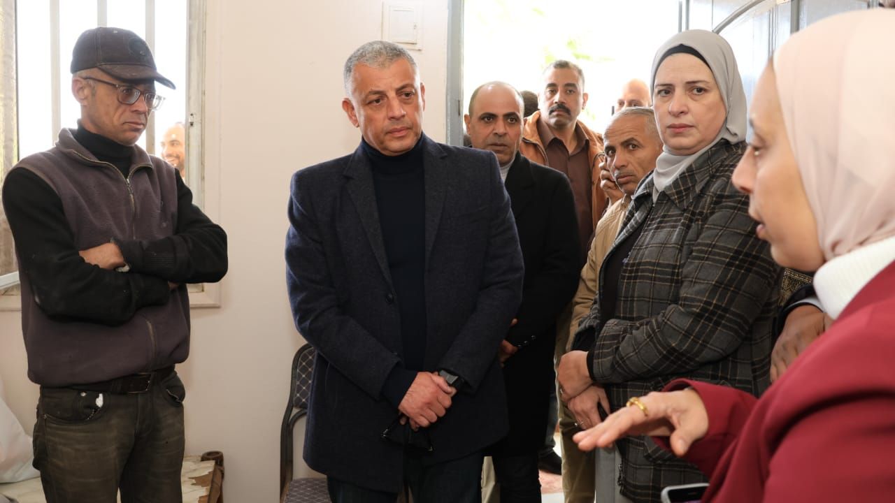 بعد حريق منزلهم.. محافظ الإسماعيلية يوجه بتسكين أسرة من قرية أبو سلطان بقرية اللوتس السياحية - الخليج الان