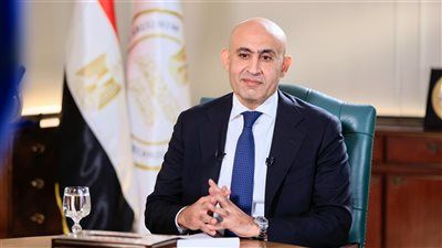 وزير التعليم يصدر كتابًا دوريًا بشأن تكليف معلمي الدفعة الثانية من المبادرة الرئاسية "١٠٠٠ مدير مدرسة" - الخليج الان