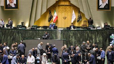 برلمانيون إيرانيون يحذرون من تفاقم الاضطرابات الشعبية ما لم تعالج المظالم - الخليج الان