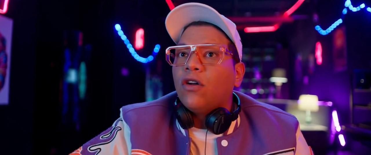 أحمد عبد الحميد «دي جي طاطا»… موزع موسيقي يصنع الكوميديا في مسلسل بيت بابا - الخليج الان