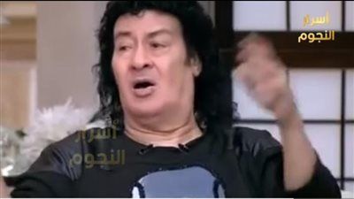 كان السبب في وفاته.. محمد نجم وأحمد آدم قصة خلاف امتد لـ 20 سنة| ما السر - الخليج الان