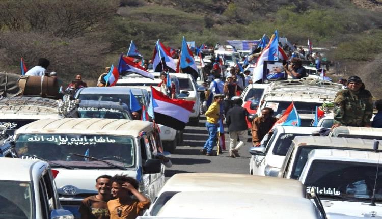 بالصور.. موكب محافظ الضالع يتجه إلى عدن للمشاركة في الاحتشاد الذي دعا إليه الرئيس الزُبيدي تأييدًا للإعلان الدستوري