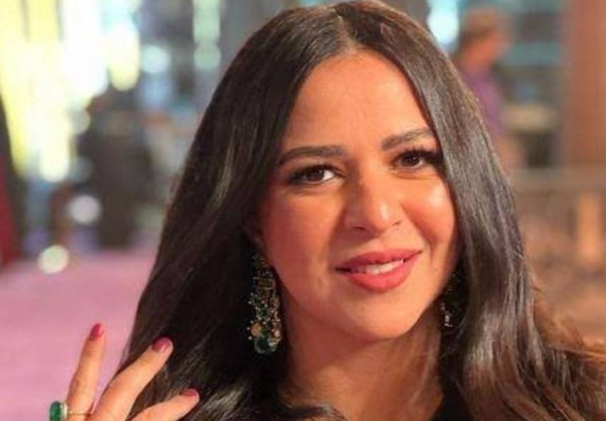لظروف خاصة بأطفالها.. إيمي سمير غانم تغيب عن حفل Joy awards - الخليج الان