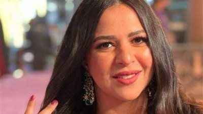 لظروف خاصة بأطفالها.. إيمي سمير غانم تغيب عن حفل Joy awards - الخليج الان
