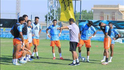 وي يعاقب الداخلية بثنائية وبروكسي يعمق جراح أسوان بثلاثية نظيفة في دوري المحترفين - الخليج الان