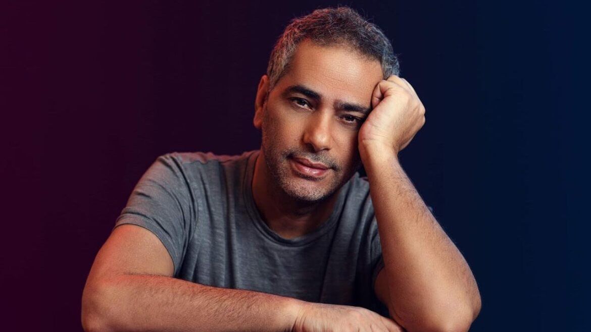 أفضل فنان وأغنية.. فضل شاكر الحاضر الغائب في حفل Joy awards 2026 - الخليج الان