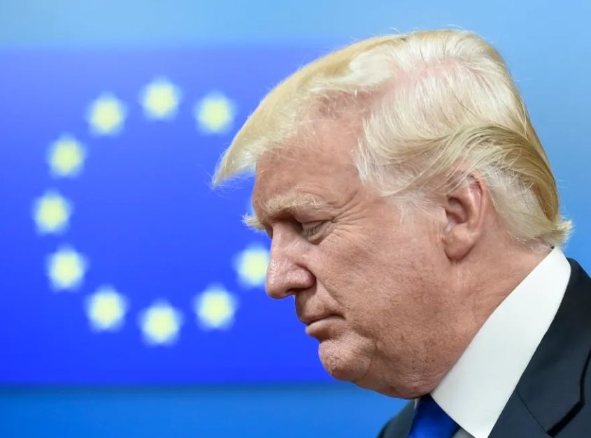 «جرينلاند تشعل حرباً تجارية».. ترامب يعاقب الأوروبيين بفرض رسوماً والقارة العجوز تتوعد بالرد - الخليج الان