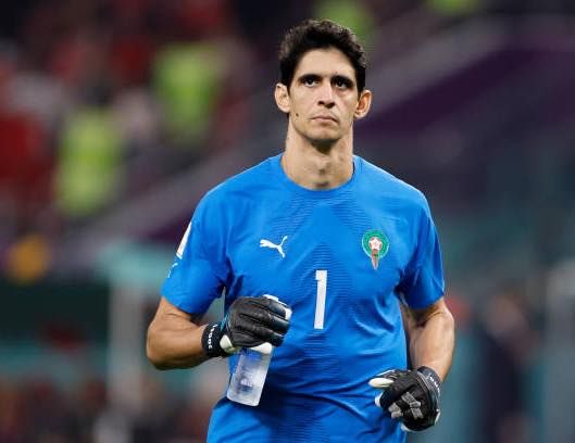 منتخب المغرب.. ياسين بونو حارس المغرب يحقق جائزة أفضل حارس في كأس أمم أفريقيا - الخليج الان