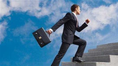 قانون الخدمة المدنية يحدد ضوابط ترقية موظفي الدولة وشروط الأداء والكفاءة - الخليج الان