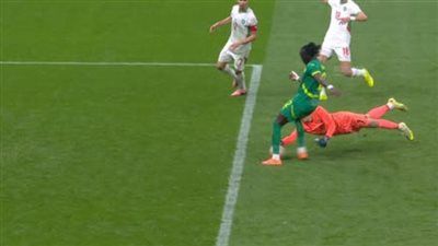 منتخب المغرب.. شريف ندياي يهدر أغرب انفراد لـ السنغال أمام المغرب وتألق ياسين بونو في نهائي كأس الأمم الإفريقية - الخليج الان