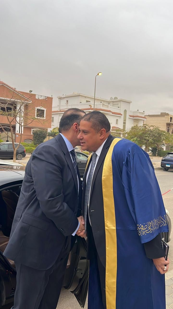 بحضور حكومي ونيابي ورئيس تحرير تليجراف الخليج .. البرلمانى محمد إسماعيل أمين عام حزب الإصلاح والنهضة يناقش رسالة الدكتوراه - الخليج الان