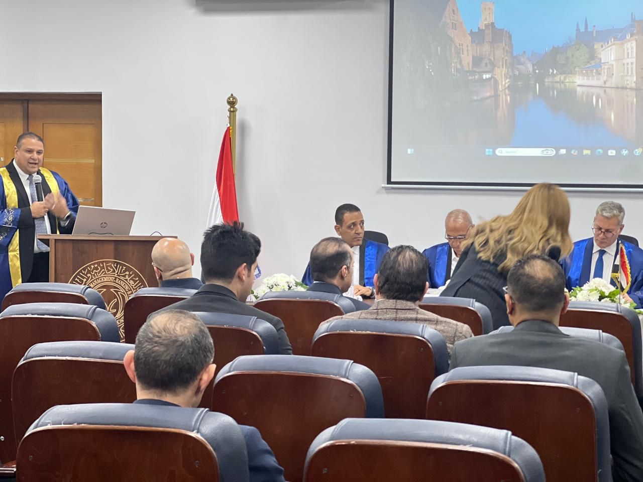 بحضور حكومي ونيابي ورئيس تحرير تليجراف الخليج .. البرلمانى محمد إسماعيل أمين عام حزب الإصلاح والنهضة يناقش رسالة الدكتوراه - الخليج الان