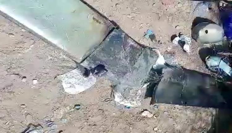 قوات العمالقة الجنوبية تسقط طائرة مسيرة حوثية في بيحان بمحافظة شبوة
