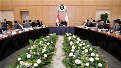 وزير الصناعة والنقل يترأس اجتماع مجلس إدارة مركز تحديث الصناعة - الخليج الان