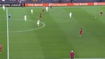 روما ضد شتوتغارت.. نيكولو بيسيلي يؤمن تقدم روما على شتوتجارت بهدف نظيف في الدوري الأوروبي - الخليج الان