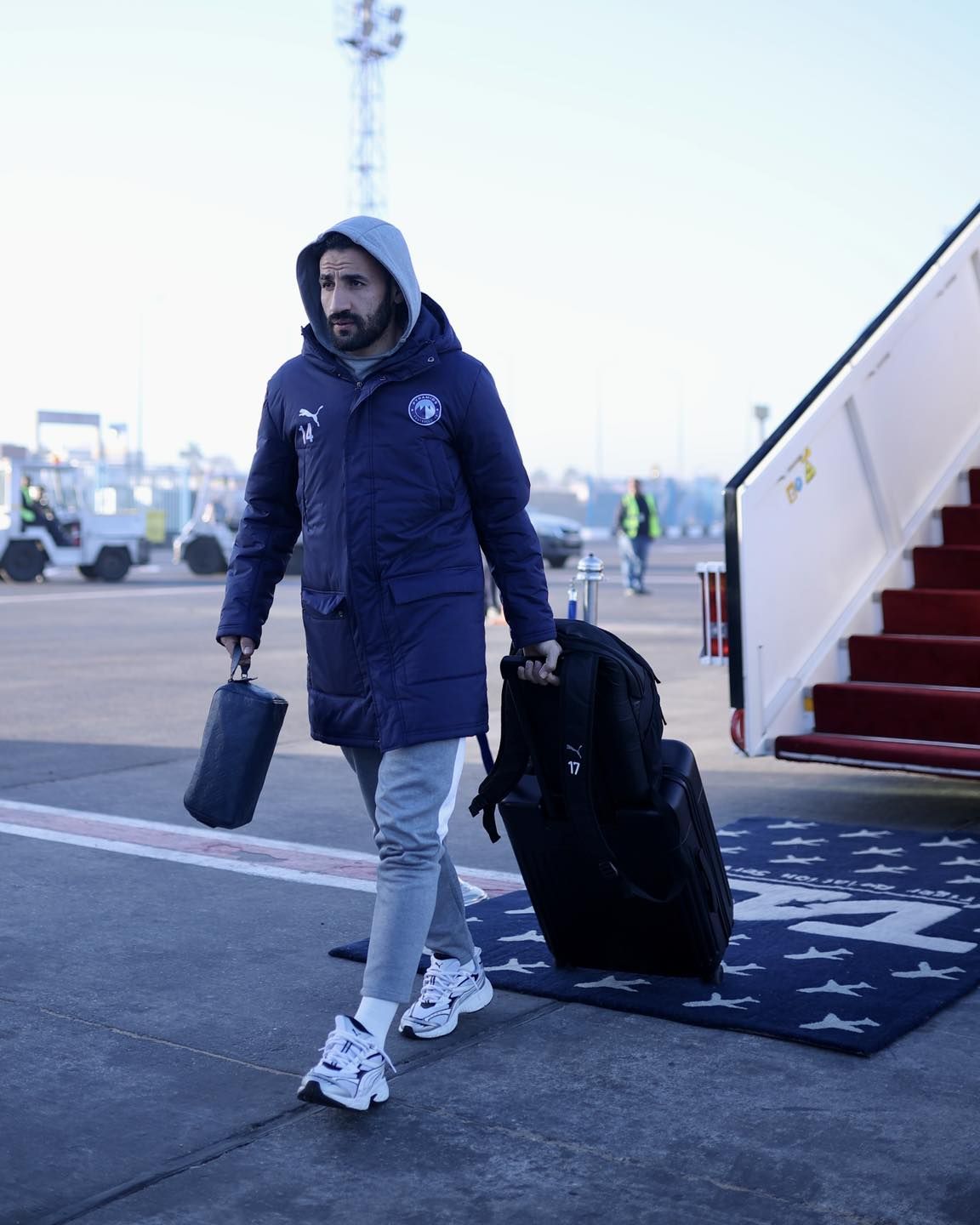 وصول بعثة بيراميدز إلي القاهرة وسط أجواء حزينة بعد التعادل مع نهضة بركان.. صور - الخليج الان