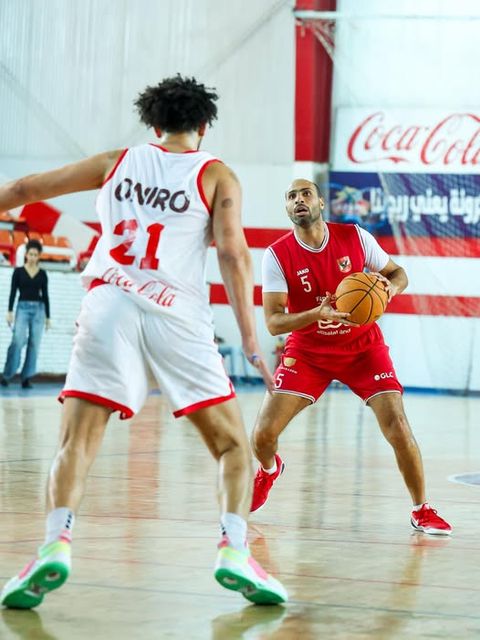 الأهلي ينتزع فوزًا مثيرًا من الزمالك 89-88 في إياب الدور التمهيدي بدوري السوبر لكرة السلة - الخليج الان