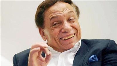 نقل عادل إمام إلى المستشفى بعد تدهور حالته الصحية| الحقيقة والقصة كاملة - الخليج الان