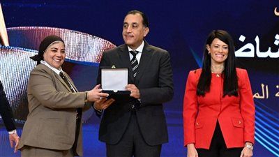 للمرة الأولى..الهيئة العامة للرقابة المالية تفوز بجائزة مصر للتميز الحكومي عن فئة المدير العام - الخليج الان