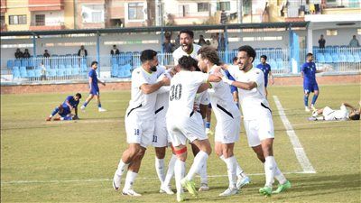 برصيد 48 نقطة القناة ينفرد بقمة المحترفين والحصيلة 357 هدف بعد نهاية الجولة 21 - الخليج الان