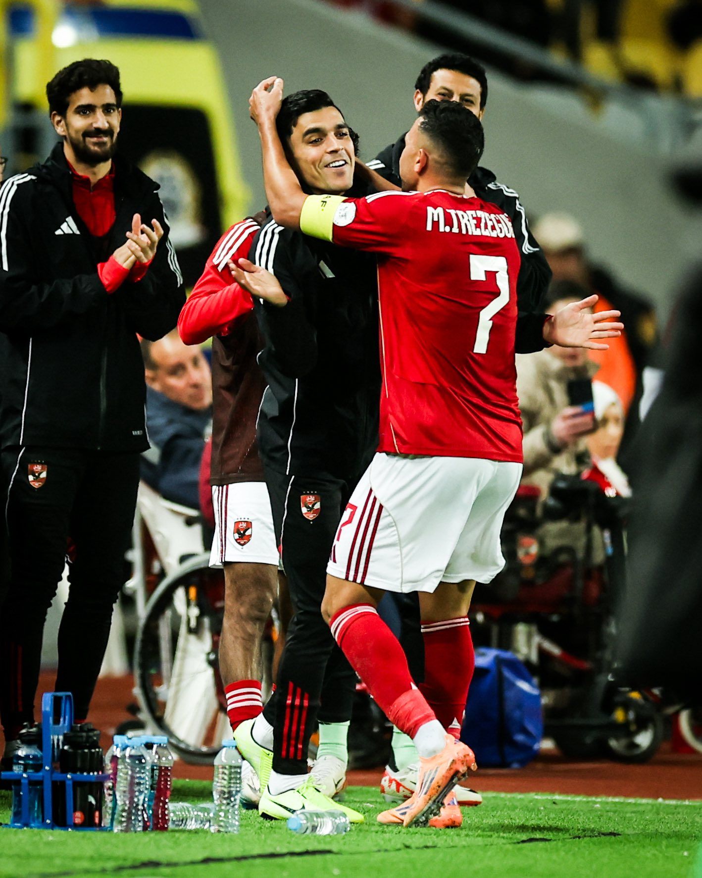 بدون تشفير.. قناة مجانية تنقل مباراة الأهلي ويانج أفريكانز في دوري أبطال أفريقيا - الخليج الان