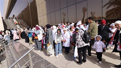 وزارة النقل تسير رحلات بتخفيضات لنقل 3000 شاب وفتاة إلى العاصمة الإدارية  الجديدة - الخليج الان