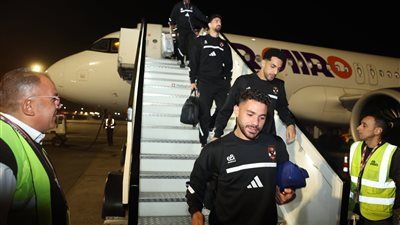 بالصور.. بعثة الأهلي تصل مطار القاهرة بعد التعادل مع يانج أفريكانز ويبدأ التحدي المحلي - الخليج الان