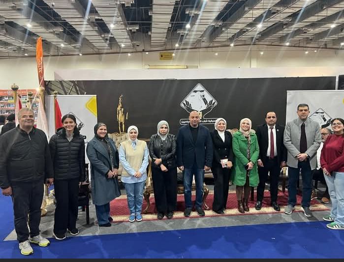 في اليوم قبل الأخير لمعرض الكتاب.. تنسيقية شباب الأحزاب تستقبل شخصيات عربية ودولية وإعلامية بارزة - الخليج الان