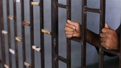 خلافات أسرية أم فخ مُدبر.. تفاصيل اتهام فنان شهير بالاعتداء على أجنبية داخل فندق بالقاهرة - الخليج الان