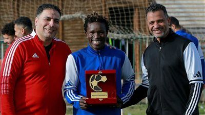 جواكيم أوجيرا يفوز بجائزة لاعب الشهر في فريق المقاولون العرب - الخليج الان