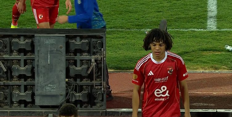 البنك الأهلي ضد الأهلي.. ملخص اهداف ونتيجة مباراة الاهلي والبنك الاهلي بعد نهاية الشوط الاول - الخليج الان