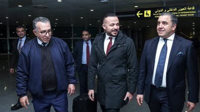 استقبال رسمي لبعثة الأهلي بالجزائر برئاسة النائب محمد الجارحي استعداداً لمواجهة شبيبة القبائل - الخليج الان