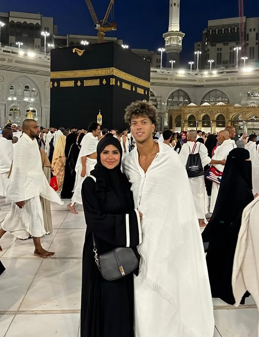 "مش وقته".. شوبير يفتح النار على قرار الأهلي بسبب سفر إمام عاشور لتأدية مناسك العمرة - الخليج الان