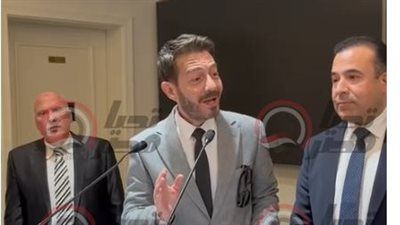 الفنان أحمد زاهر يقترح تطوير تطبيقات تساعد أولياء الأمور في الرقابة على استخدام الأطفال للسوشيال ميديا - الخليج الان