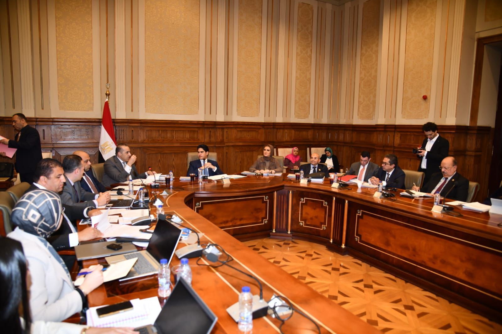 "اقتصادية الشيوخ" توافق مبدئيا على قانون حماية المنافسة ومنع الممارسات الاحتكارية - الخليج الان